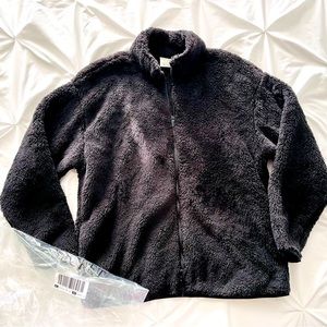 Brand new! VS Pink Sherpa Fleece Full Zip Jacket- size medium